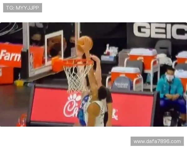 从抖音篮球直播到奔驰V级咖啡豆短视频体育赛事破局之路挑战解析 从抖音篮球直播到奔驰V级咖啡豆短视频体育赛事破局之路挑战解析